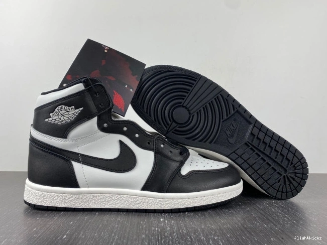 BQ4422-001 High Retro 85 (2023) Black White Jordan 1 0720